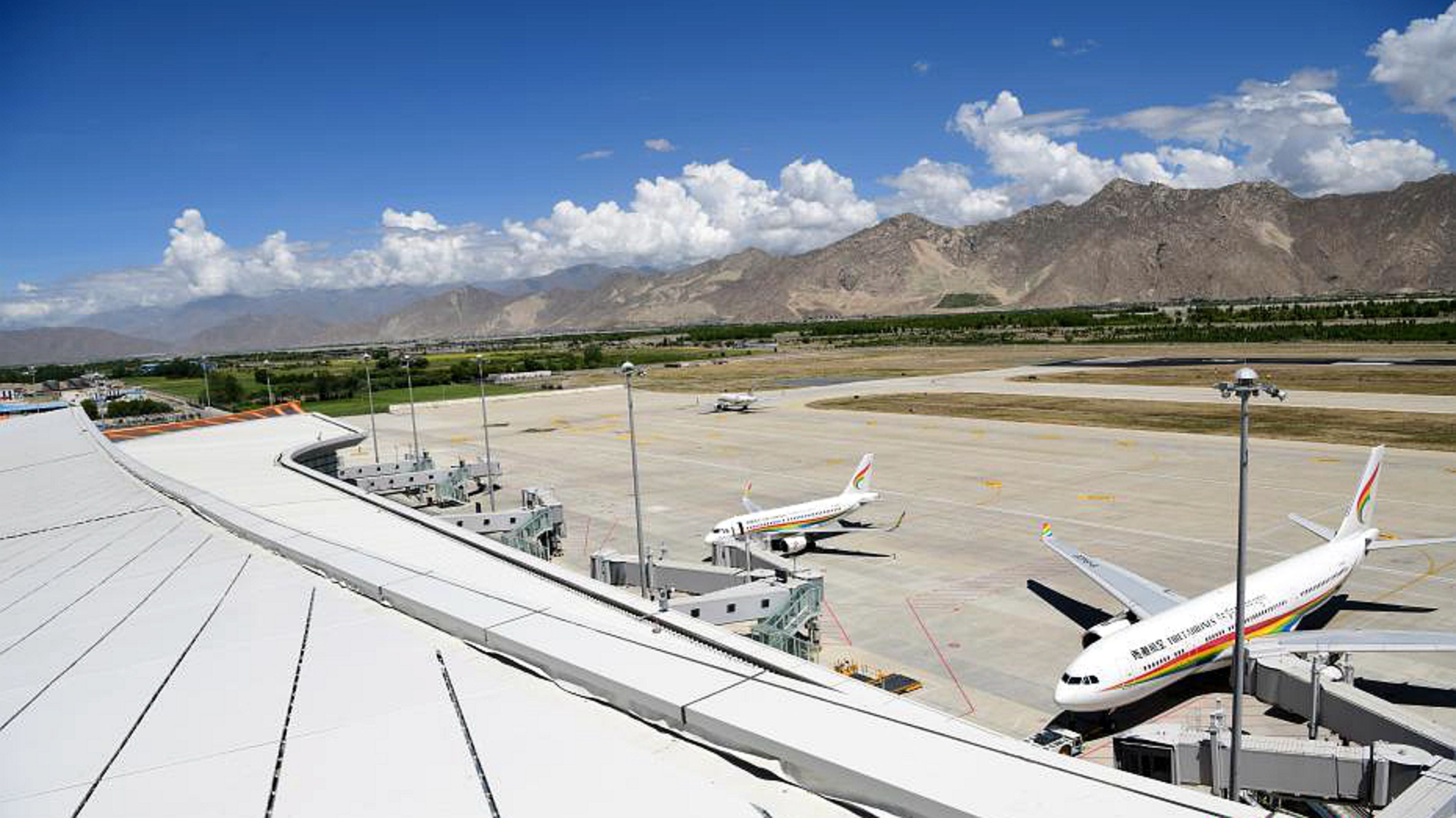 Kathmandu to Lhasa Flight Guide: Sichuan & Air China Routes